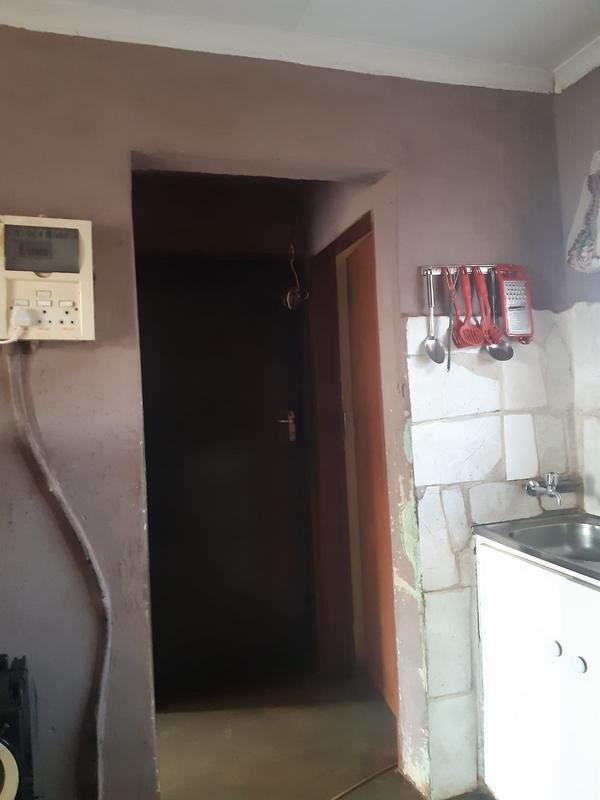 2 Bedroom Property for Sale in Lufhereng Gauteng