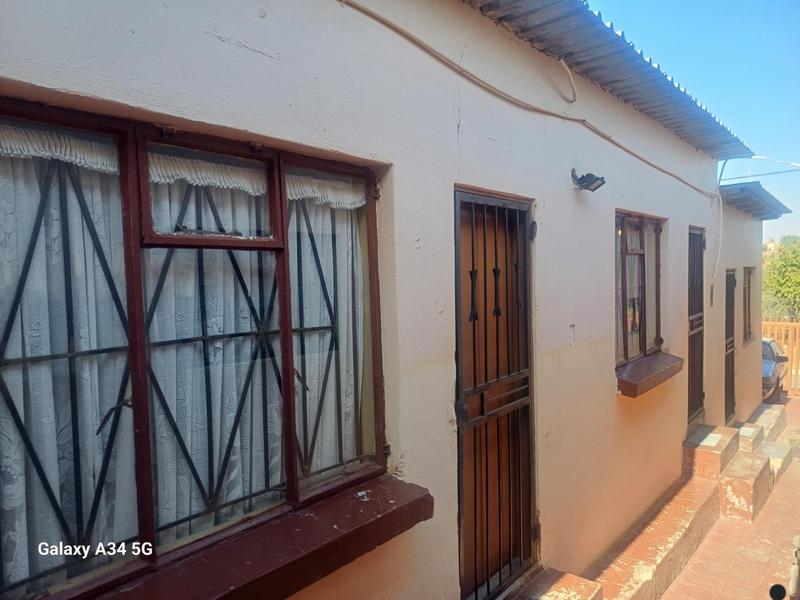 10 Bedroom Property for Sale in Soshanguve Gauteng