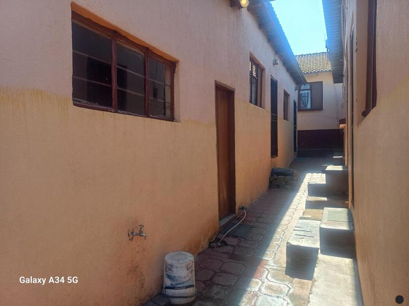 10 Bedroom Property for Sale in Soshanguve Gauteng