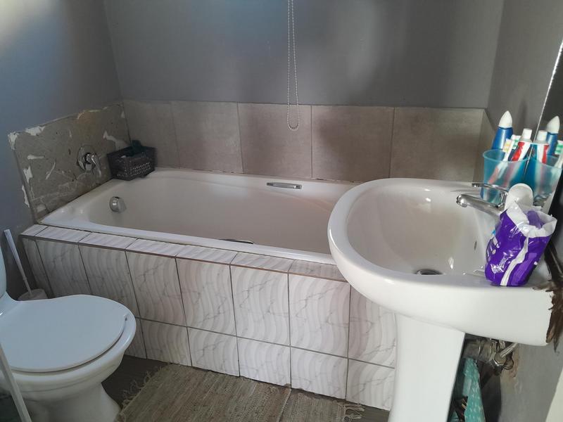 2 Bedroom Property for Sale in Randfontein Gauteng