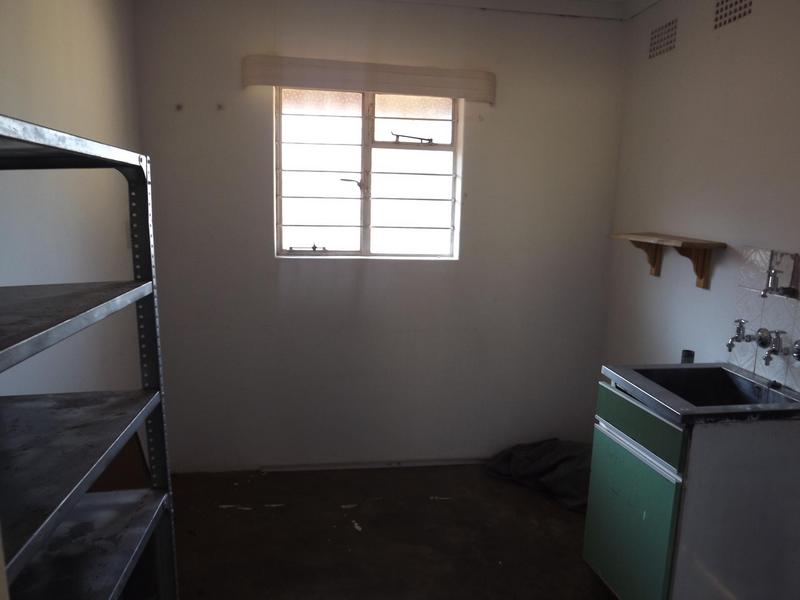 To Let 3 Bedroom Property for Rent in Wilro Park Gauteng