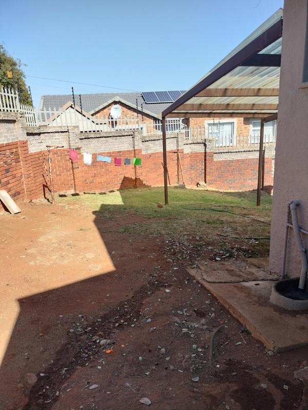 To Let 3 Bedroom Property for Rent in Naturena Gauteng