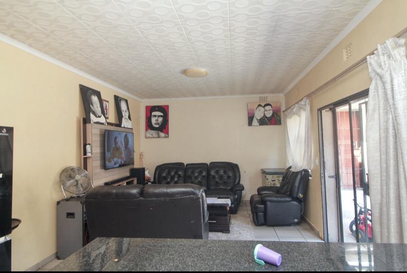 5 Bedroom Property for Sale in Kensington Gauteng