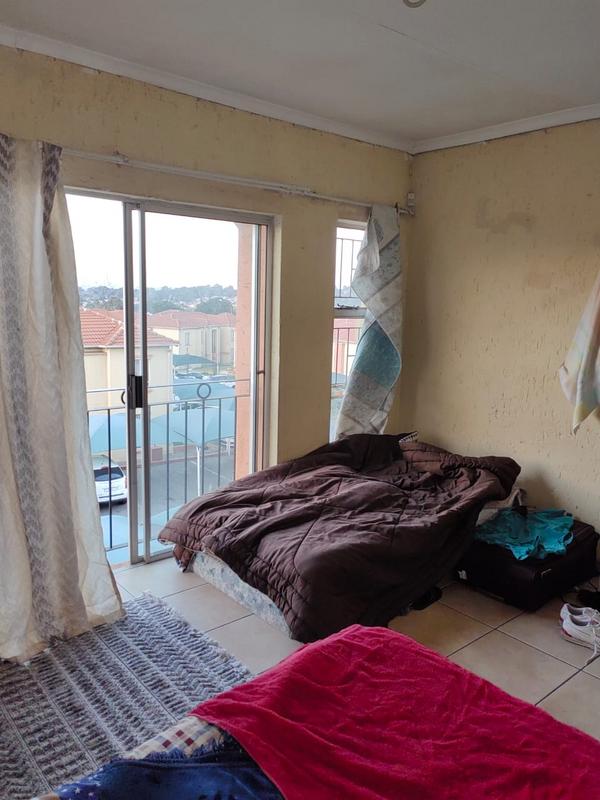 1 Bedroom Property for Sale in Ormonde View Gauteng