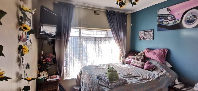 5 Bedroom Property for Sale in Dorandia Gauteng