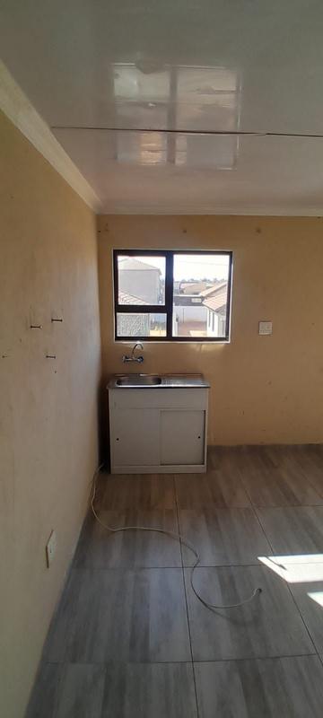 To Let 1 Bedroom Property for Rent in Protea Glen Gauteng