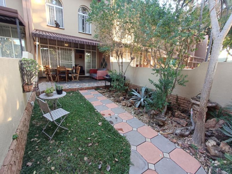 2 Bedroom Property for Sale in Wonderboom Gauteng