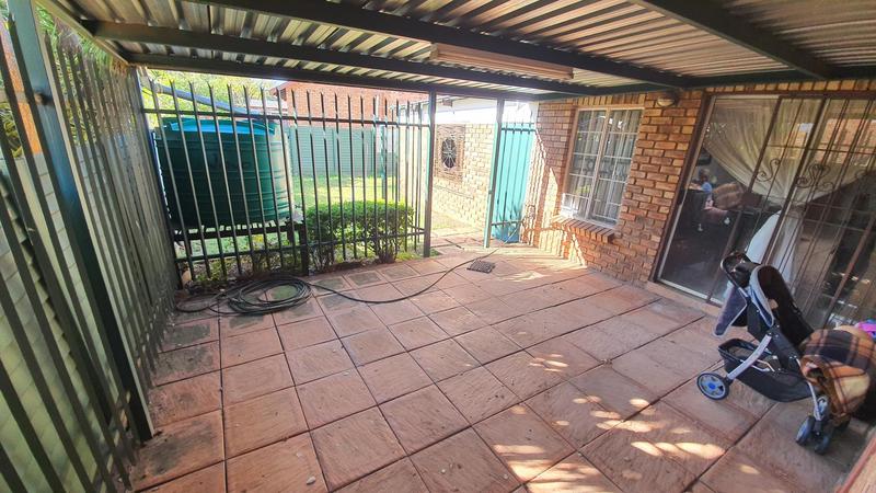 3 Bedroom Property for Sale in Doornpoort Gauteng