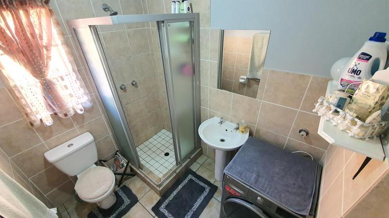 2 Bedroom Property for Sale in Sinoville Gauteng