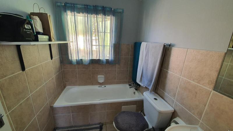 2 Bedroom Property for Sale in Sinoville Gauteng