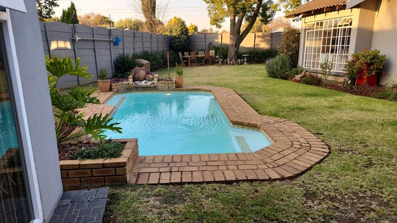 4 Bedroom Property for Sale in Freeway Park Gauteng