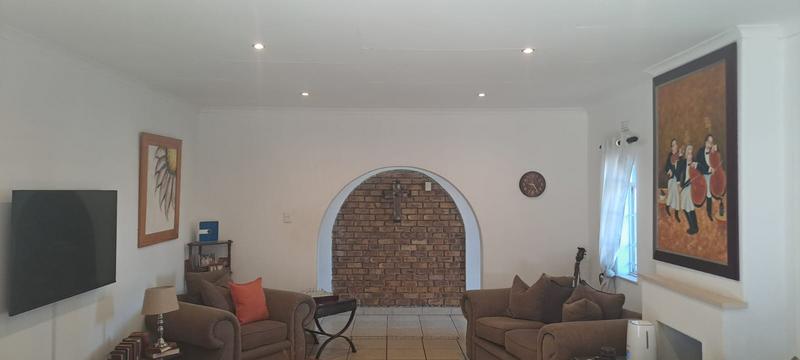 4 Bedroom Property for Sale in Freeway Park Gauteng