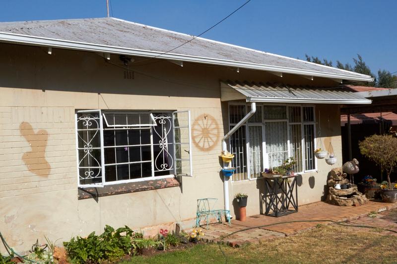 3 Bedroom Property for Sale in Primrose East Gauteng