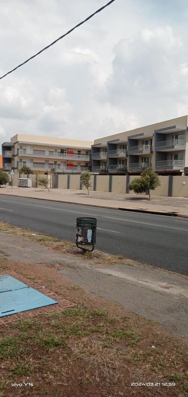 2 Bedroom Property for Sale in Lambton Gauteng