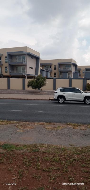 2 Bedroom Property for Sale in Lambton Gauteng