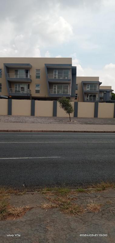 2 Bedroom Property for Sale in Lambton Gauteng