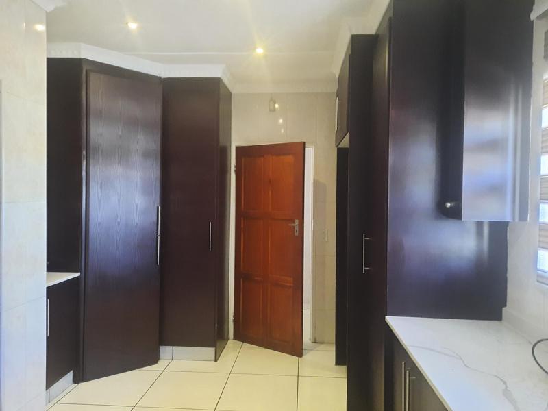 3 Bedroom Property for Sale in Randhart Gauteng