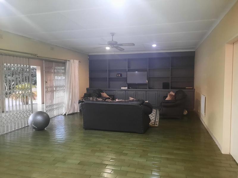 4 Bedroom Property for Sale in Three Rivers Gauteng