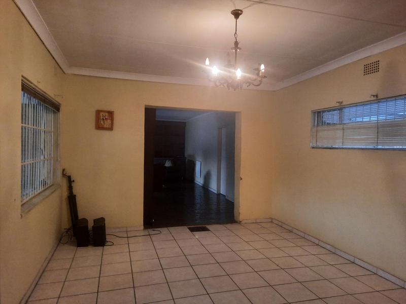 4 Bedroom Property for Sale in Three Rivers Gauteng