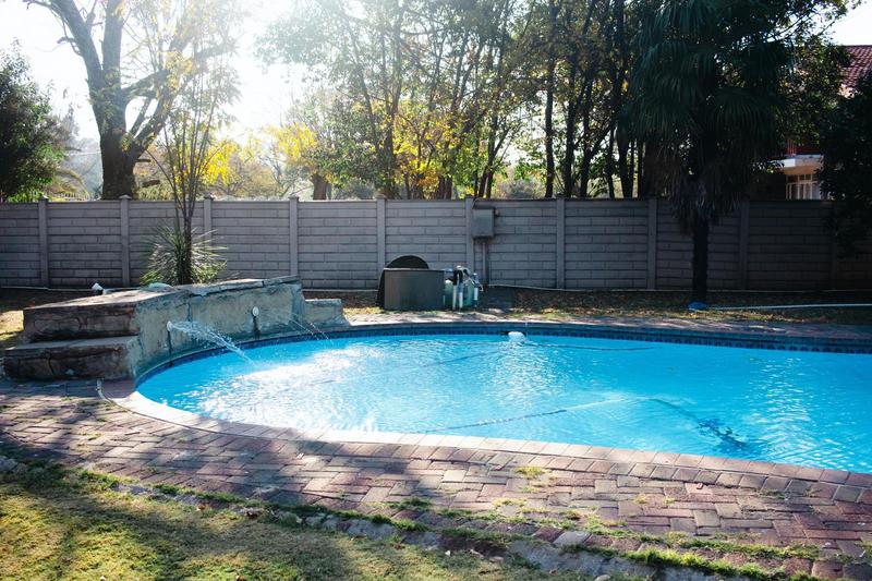 4 Bedroom Property for Sale in Three Rivers Gauteng