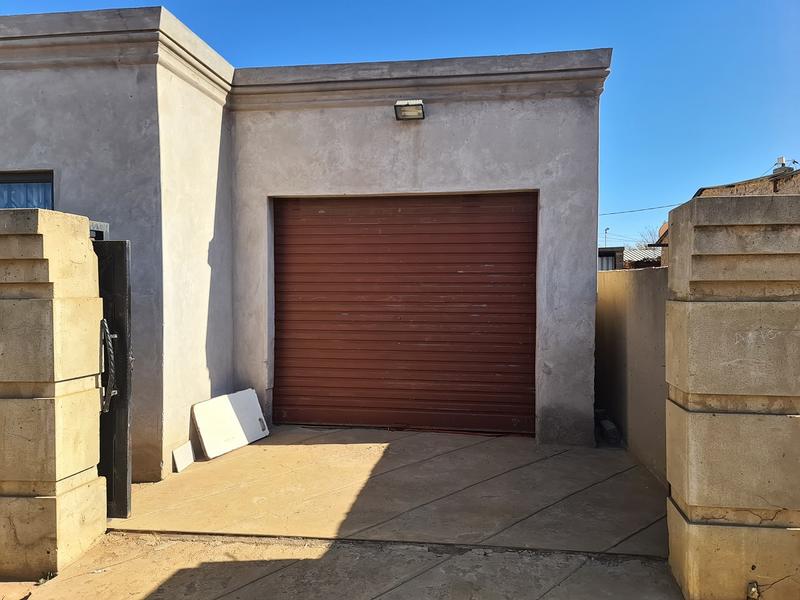 2 Bedroom Property for Sale in Stretford Gauteng