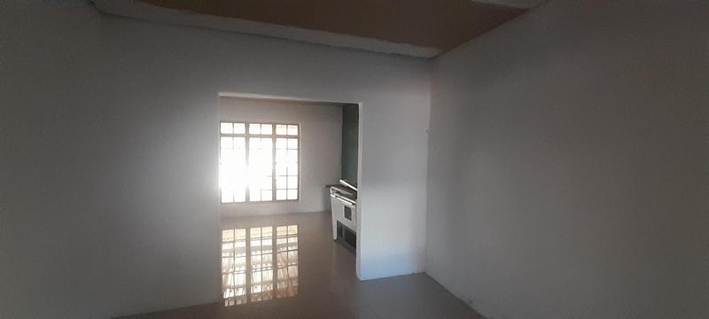 To Let 4 Bedroom Property for Rent in Rooihuiskraal Gauteng