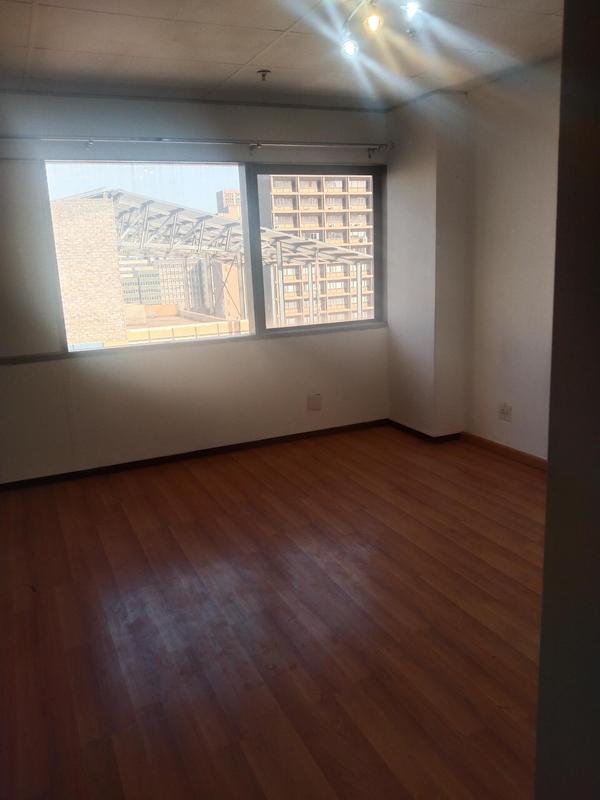 To Let 1 Bedroom Property for Rent in Johannesburg Central Gauteng