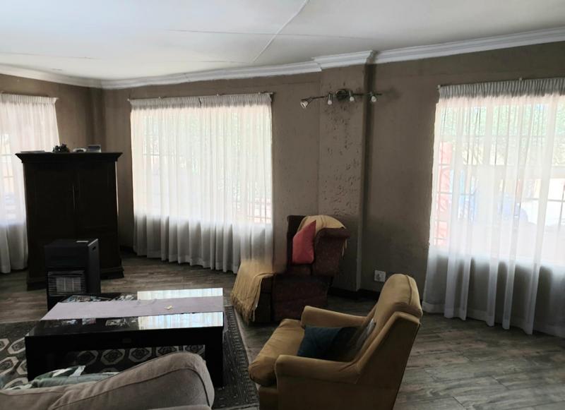 3 Bedroom Property for Sale in Buccleuch Gauteng