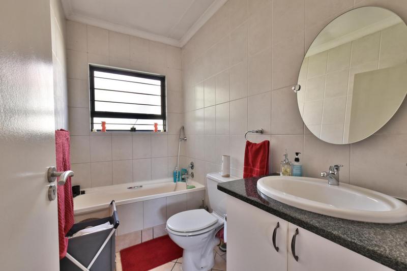 3 Bedroom Property for Sale in Bedfordview Gauteng