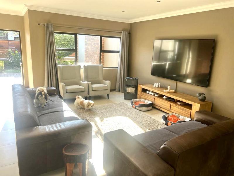 3 Bedroom Property for Sale in Midstream Ridge Gauteng