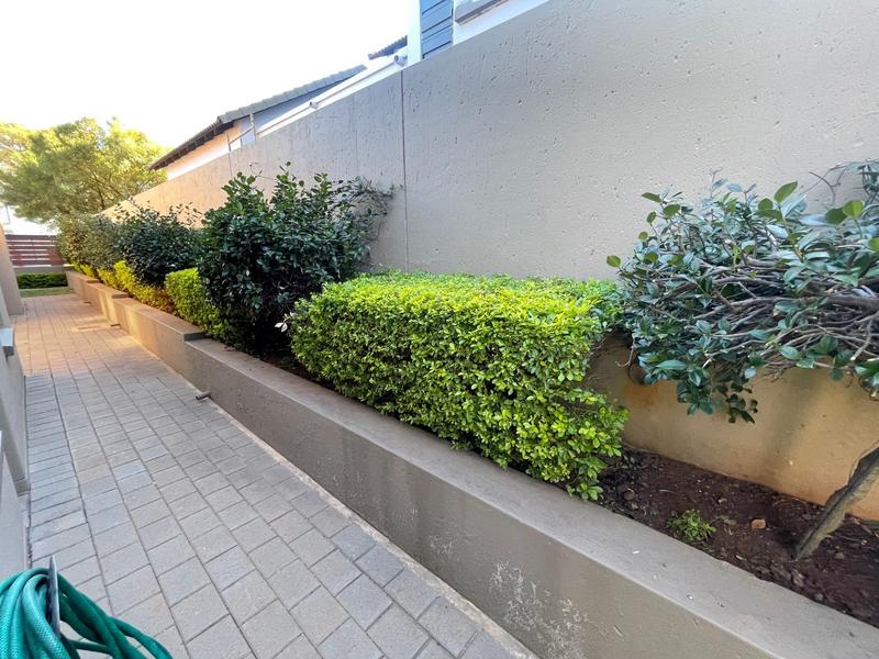 3 Bedroom Property for Sale in Midstream Ridge Gauteng