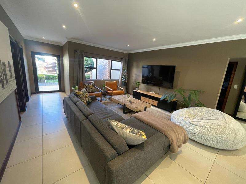 3 Bedroom Property for Sale in Midstream Ridge Gauteng