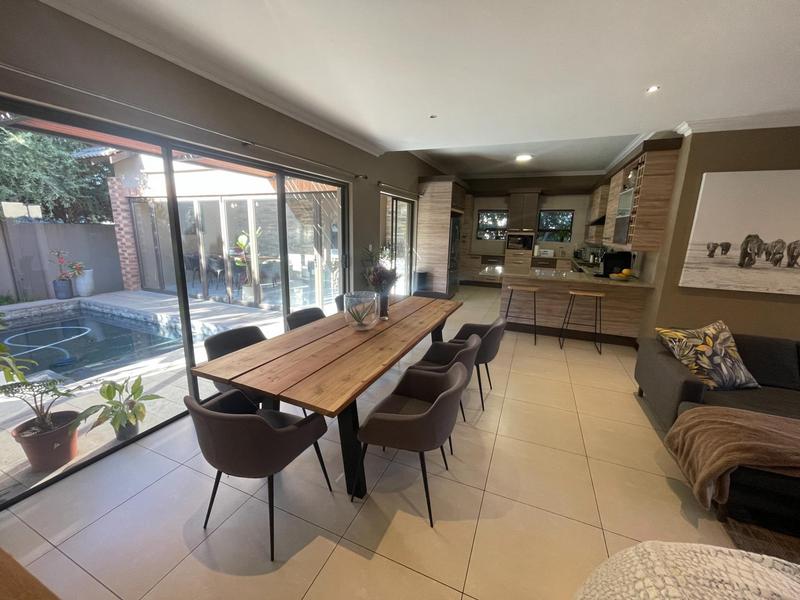 3 Bedroom Property for Sale in Midstream Ridge Gauteng