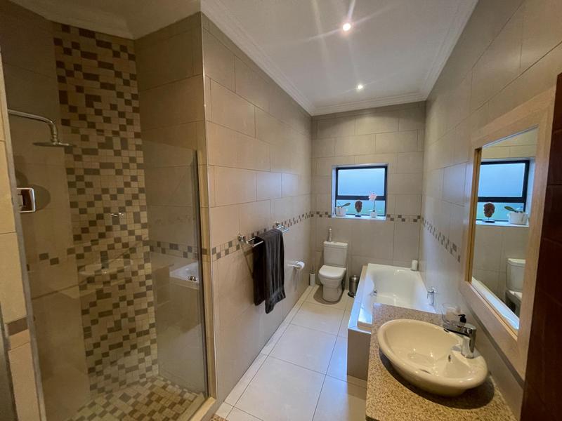 3 Bedroom Property for Sale in Midstream Ridge Gauteng