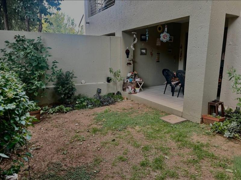 2 Bedroom Property for Sale in Bryanston Gauteng