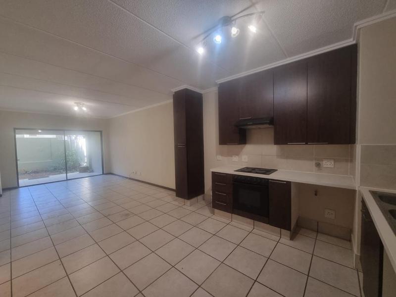 2 Bedroom Property for Sale in Bryanston Gauteng