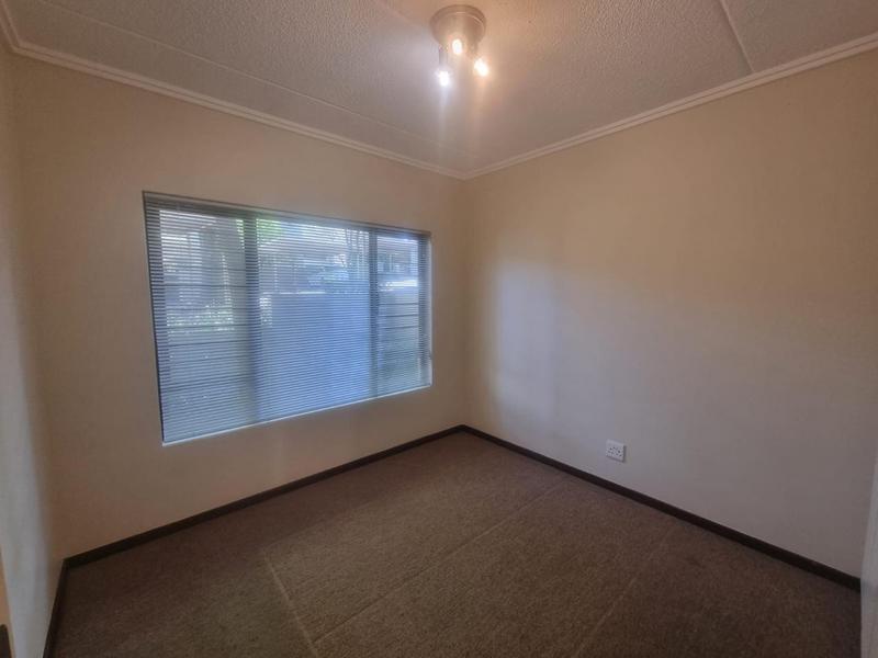 2 Bedroom Property for Sale in Bryanston Gauteng