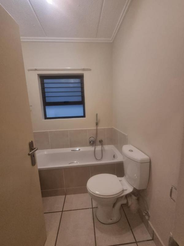 2 Bedroom Property for Sale in Bryanston Gauteng