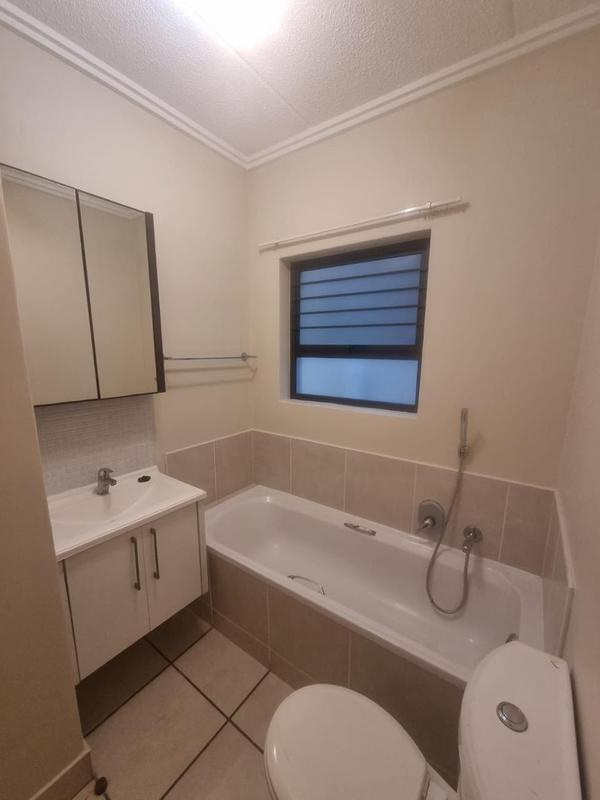 2 Bedroom Property for Sale in Bryanston Gauteng