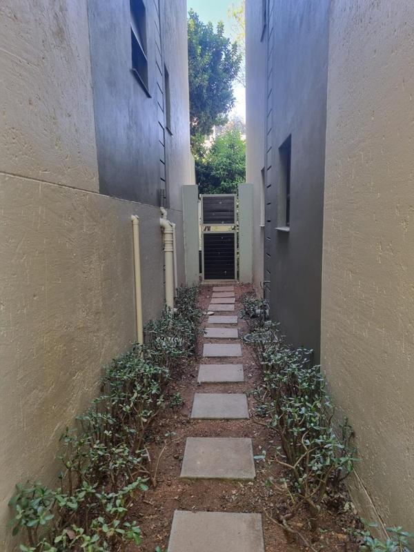 2 Bedroom Property for Sale in Bryanston Gauteng