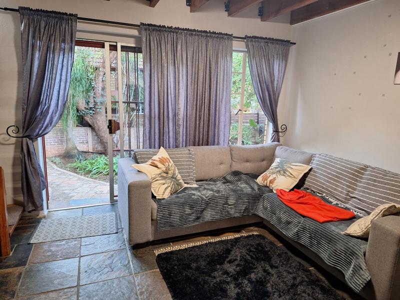 3 Bedroom Property for Sale in La Montagne Gauteng