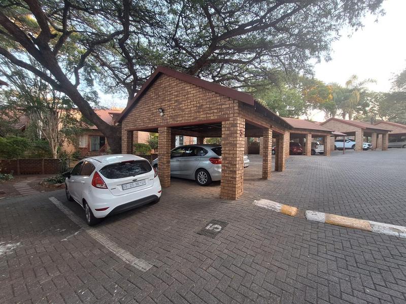 3 Bedroom Property for Sale in La Montagne Gauteng