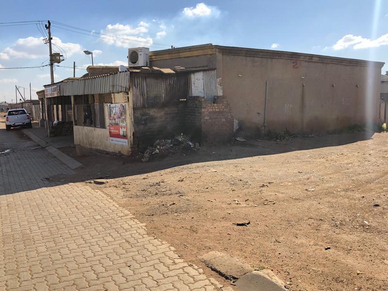 2 Bedroom Property for Sale in Daveyton Gauteng