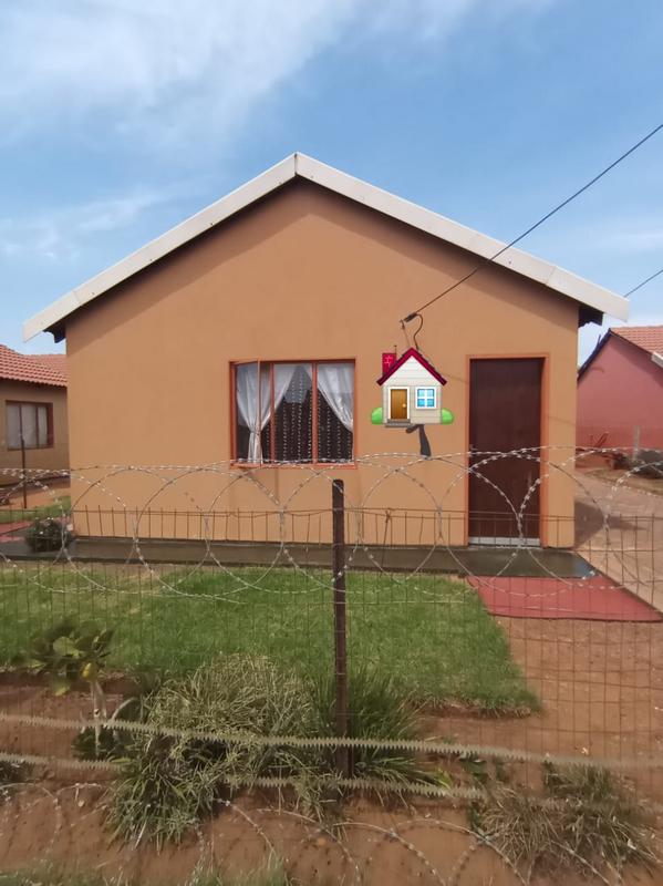 4 Bedroom Property for Sale in Golden Gardens Gauteng