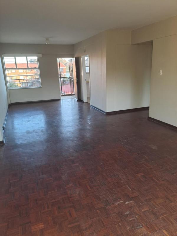 To Let 1 Bedroom Property for Rent in Florida Lake Gauteng