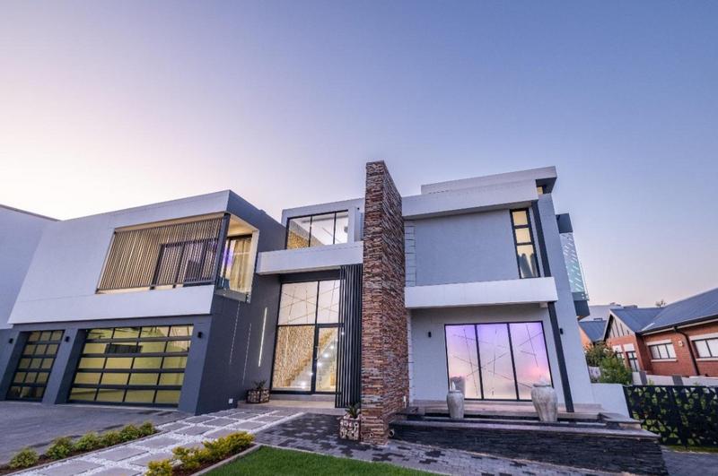 5 Bedroom Property for Sale in Midstream Ridge Gauteng