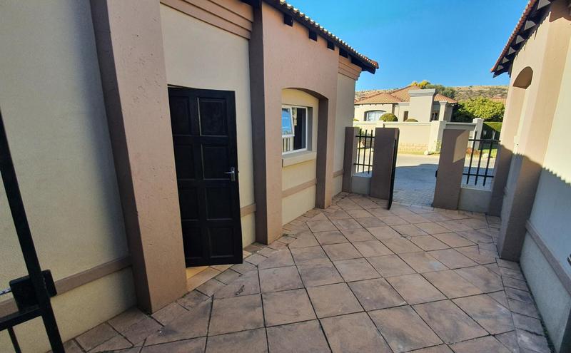 3 Bedroom Property for Sale in Magalieskruin Gauteng