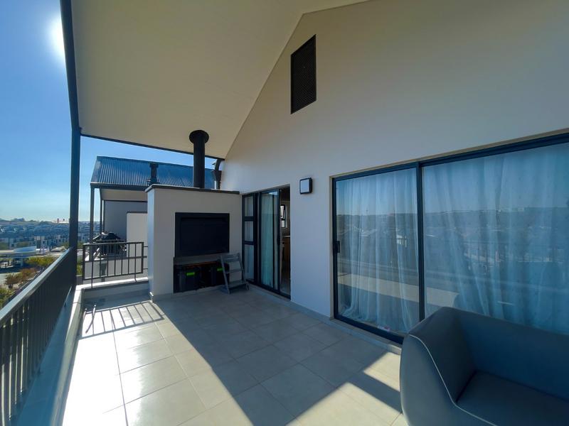 2 Bedroom Property for Sale in Waterfall Gauteng