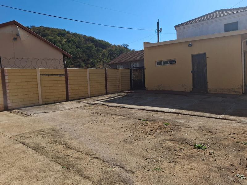 To Let 3 Bedroom Property for Rent in Naturena Gauteng