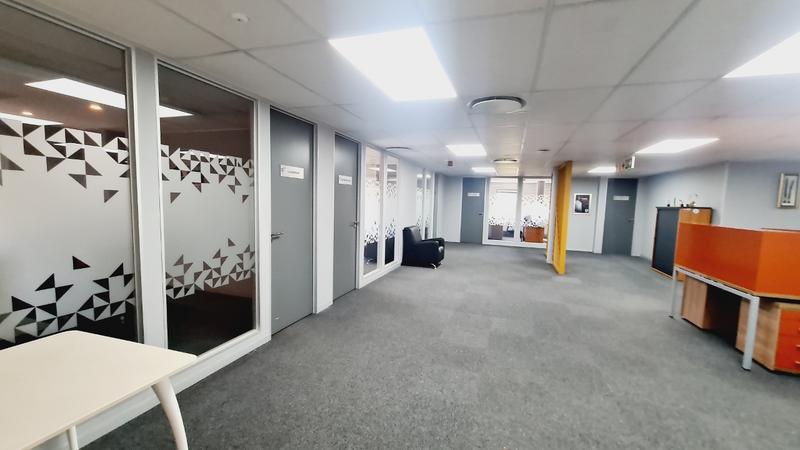 To Let commercial Property for Rent in Nieuw Muckleneuk Gauteng